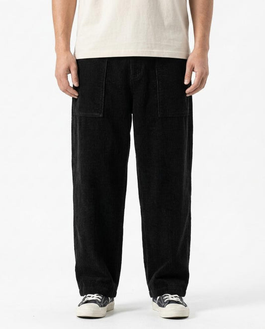 Nordara - Rasen | Weit Geschnittene Cord Hose Unisex
