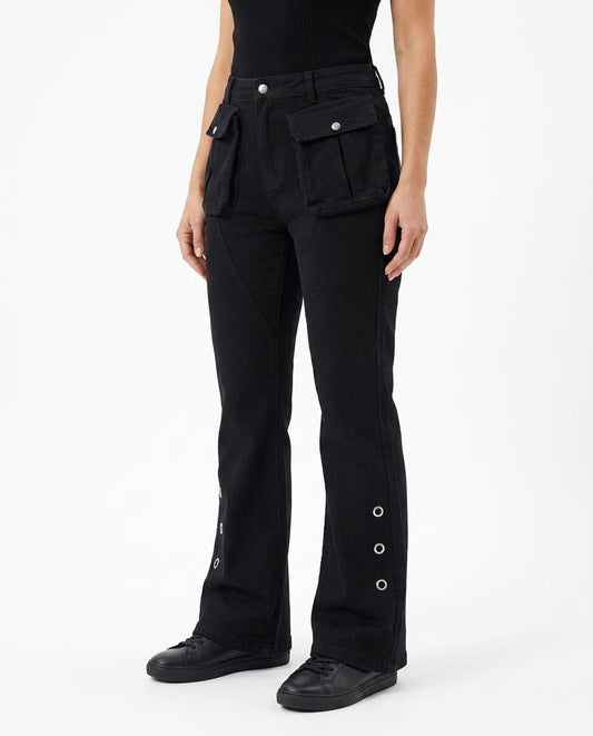Nordara - Rosel | Ausgestellte Ösenverzierte Hose Unisex